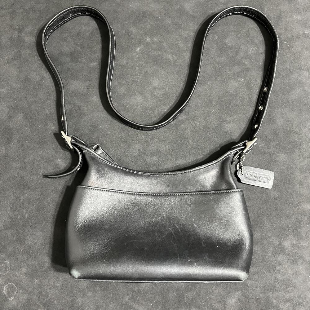 Vintage Coach Shoulder Bag Womens Small Black Leather Glove A3Z 9136 90s Y2K